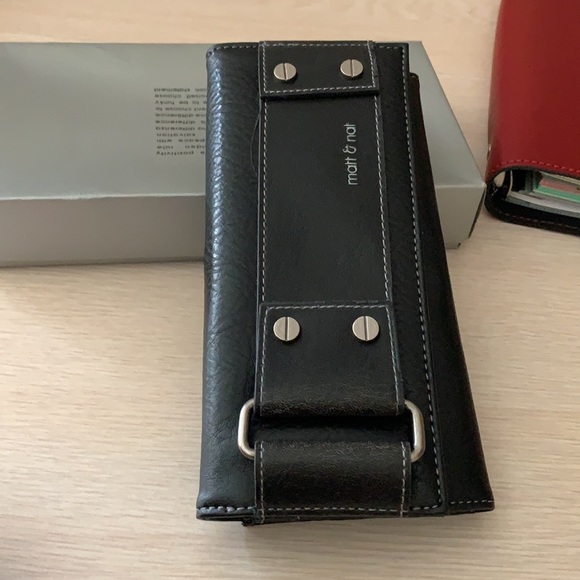 Matt & Nat (3) - Picture 10 of 11